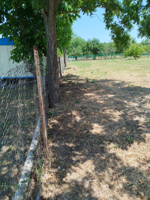 М.Ценович-продава се празно дворно място в регулация -1300кв.