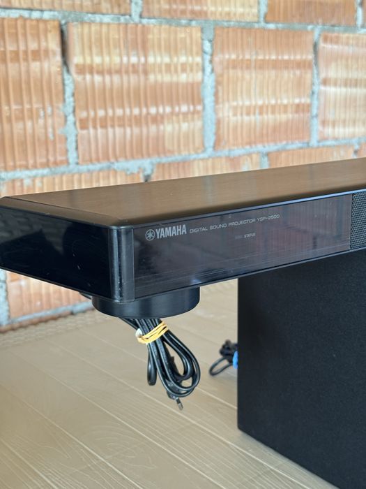 soundbar Yamaha YSP 2500 + subwoofer NS-SW280