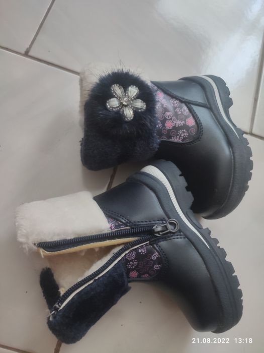 Ботинтчк зимние 23 размер