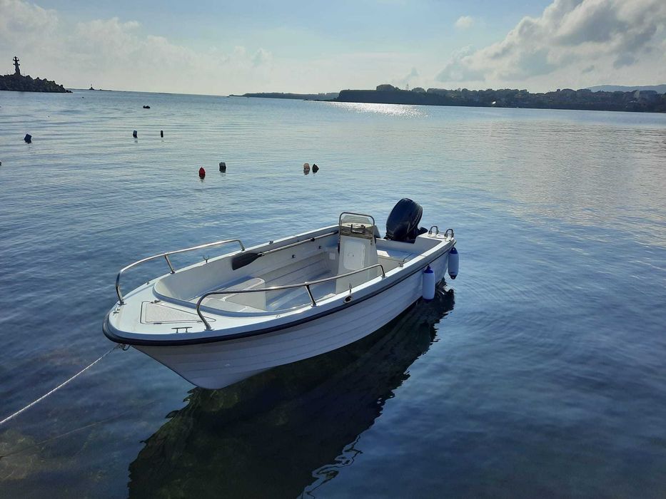 Barca + motor+peridoc