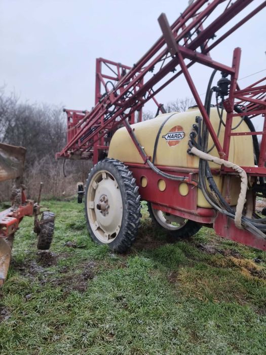 Hardi 2400 litri 18 m Metru