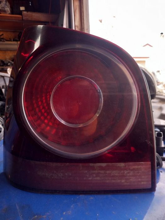 Stop dreapta și stânga Volkswagen Polo  9N