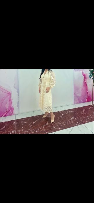 Продам платье очень красивое вязка ажур