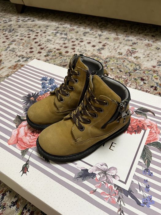 Ботинки Tiflani 29 размер