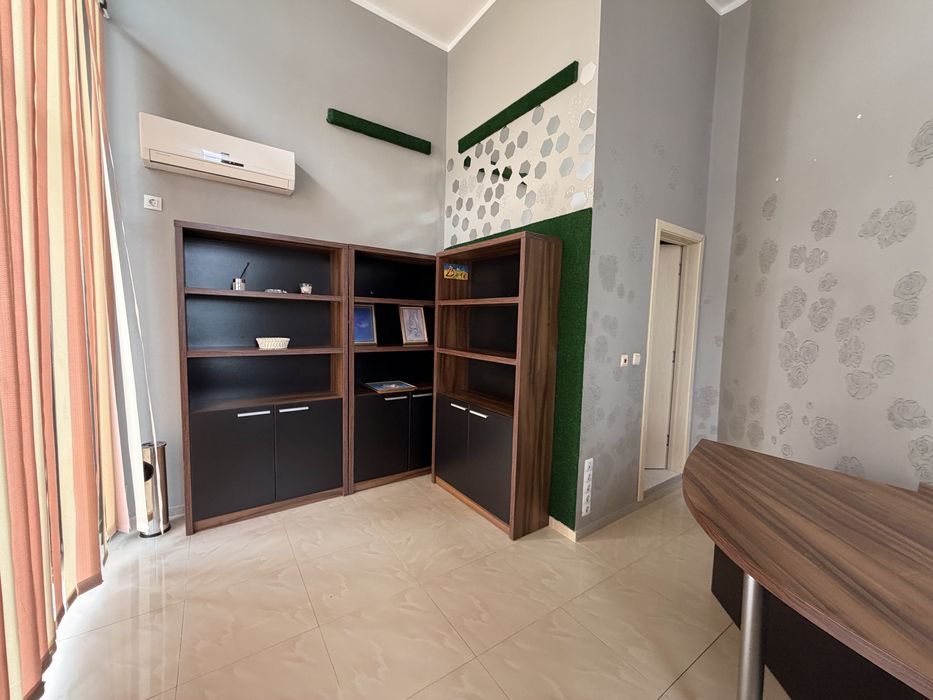 Дава се под наем Магазин в Бургас, Братя Миладинови - 18 кв.м за 224.4 € - Снимка #4