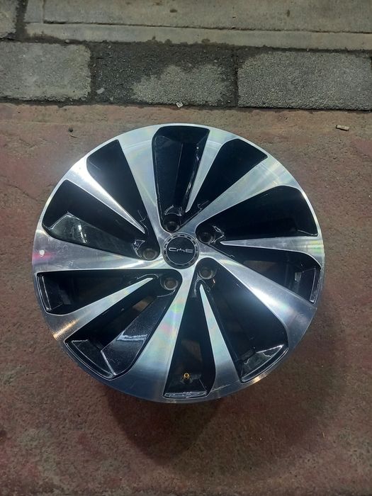 BYD CHAMPION R19 diskasi