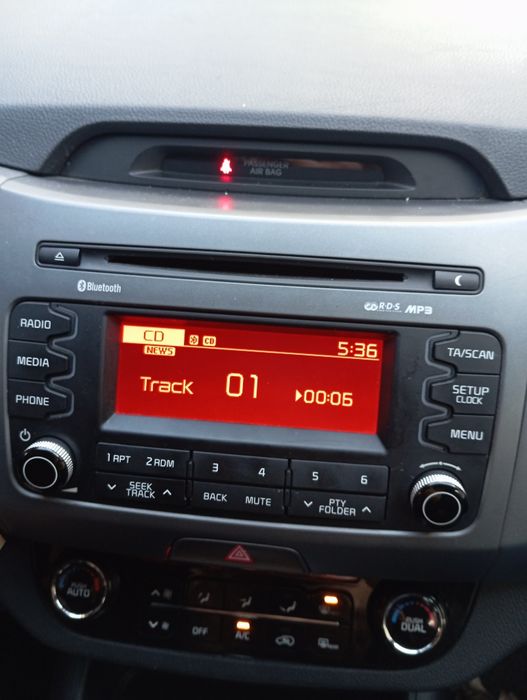 Оригинално радио за Kia Sportage 2015 г.