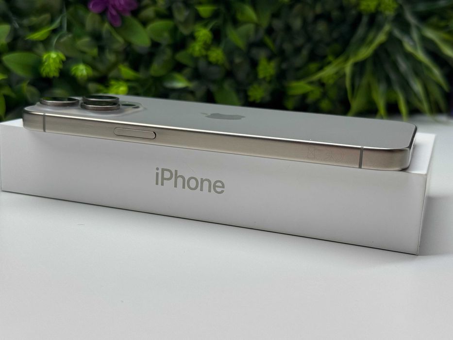 iPhone 15 Pro Max 256GB Гаранция