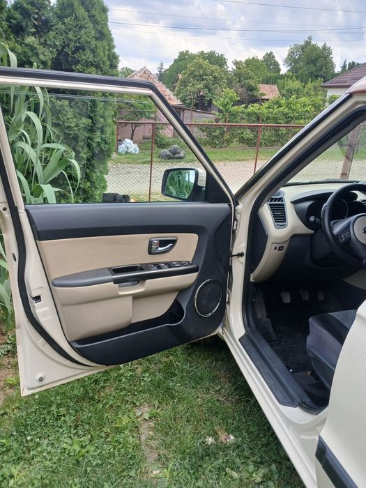 Vand Kia Soul 1,6 Benzina