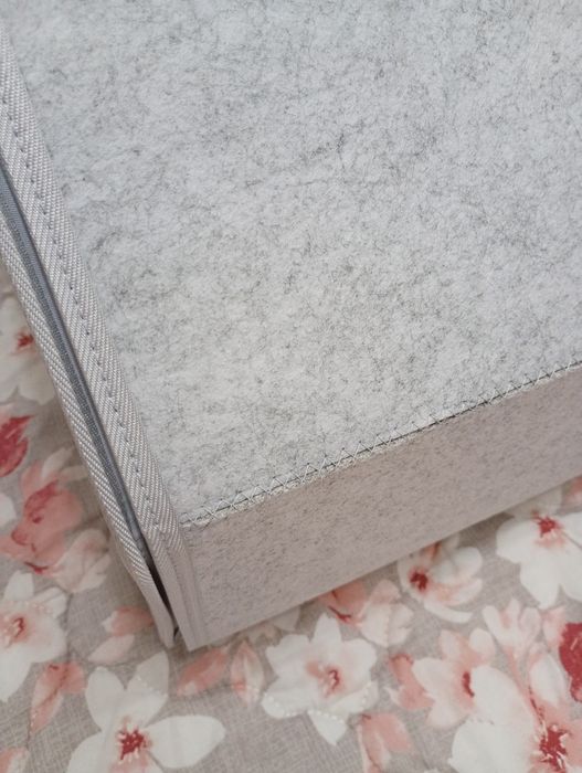 Căsuță de pisici pliabila (cu fermoar) cu perna, nouă