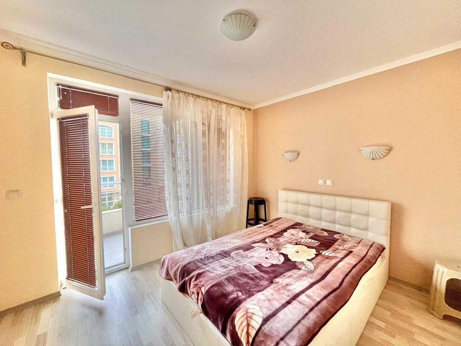 Тристаен апартамент в Слънчев Бряг!