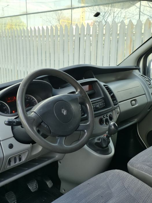 Opel vivaro renault trafic lung 2012