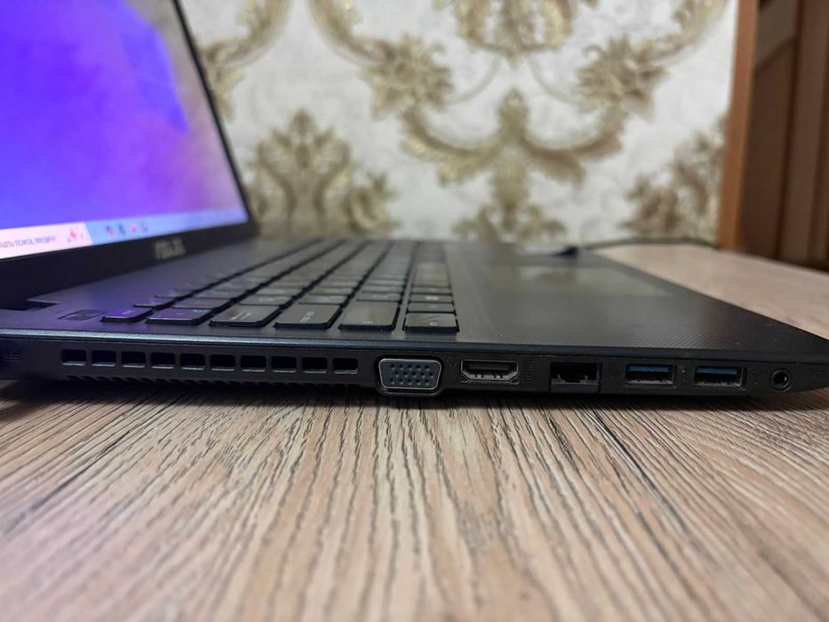 Ноутбук ASUS X552C б\у.