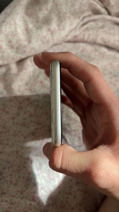 Iphone 11/64 white