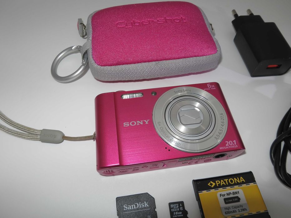 Sony Cyber-shot DSC W810 ултра компактен цифров фотоапарат розов цвят, дигитална камера, КАТО НОВА, пълен комплект, работи перфектно