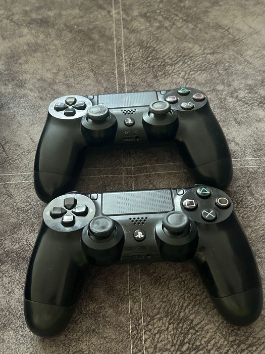 Продам Ps 4 pro 1 тб , как новая