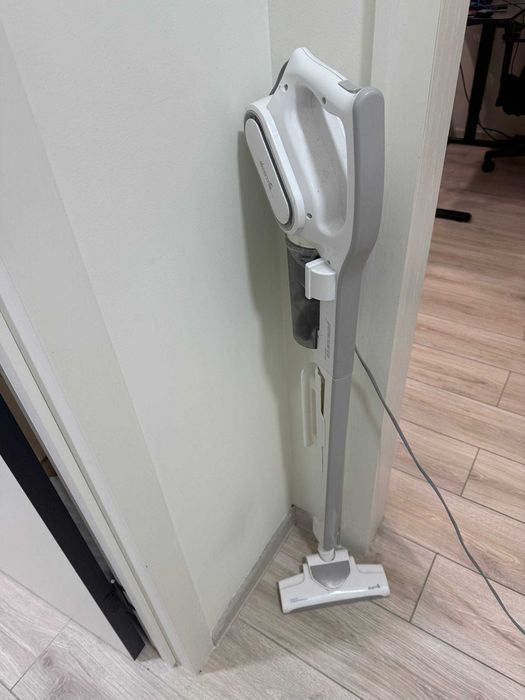 белый пылесос deerma