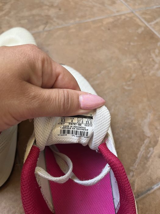 Дамски маратонки