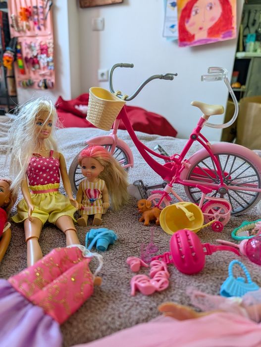 Кукла с велосипед и бебе