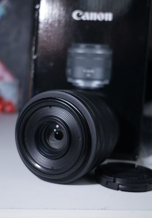 Canon rf 35mm f1.8 объектив