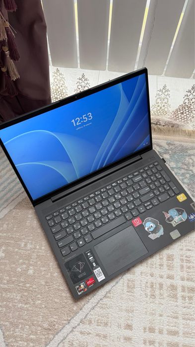 Продаю ноутбук Lenovo