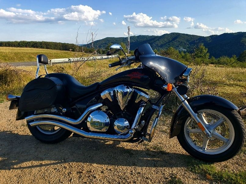 Chopper honda 1300 Fury/Stateline, schimb cu  harley davidson breakout