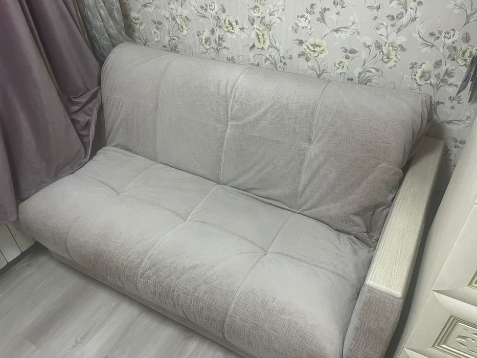 Продаю диван раскладной