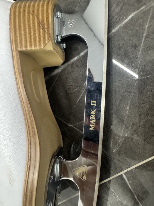 Коньки фигурные Jackson