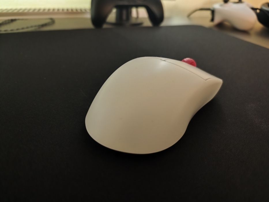 Lamzu Atlantis alb/pink in stare perfecta