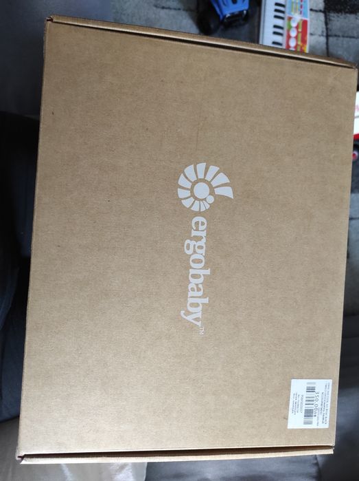 Ергономична раница за бебеносене ergobaby