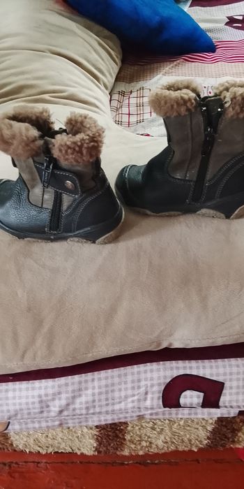 Отдам обувь на мальчика