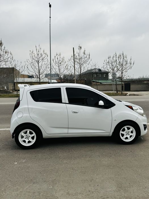 Spark sotiladi srochna