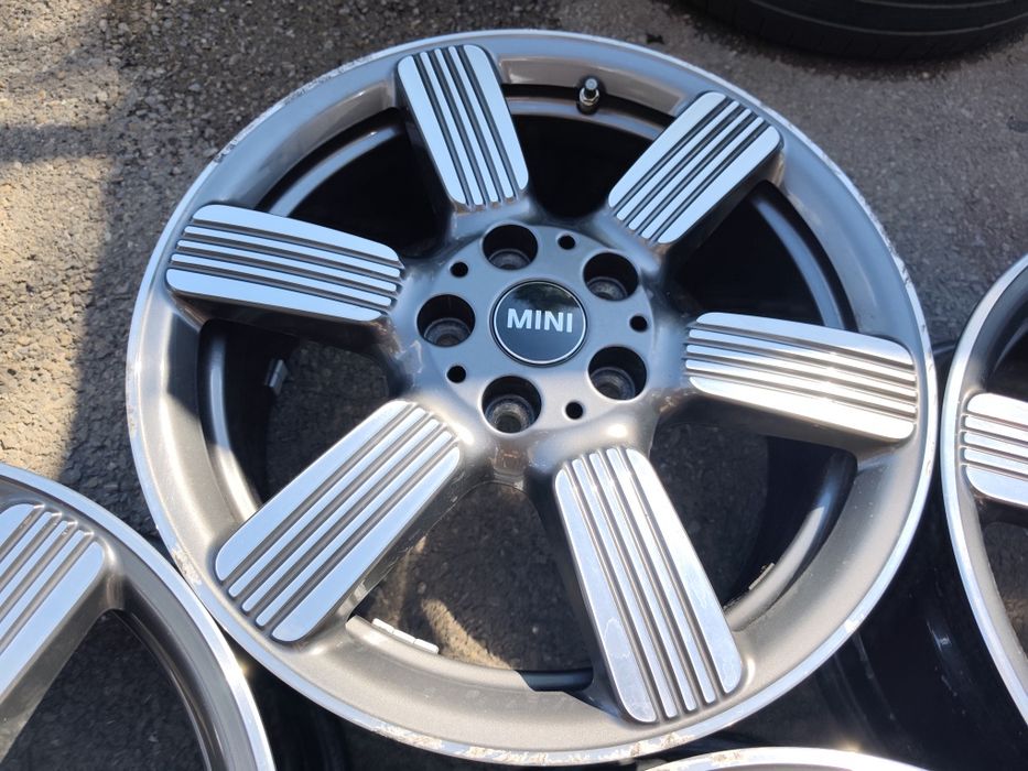 17" оригинални алуминиеви джанти за Mini Cooper..
