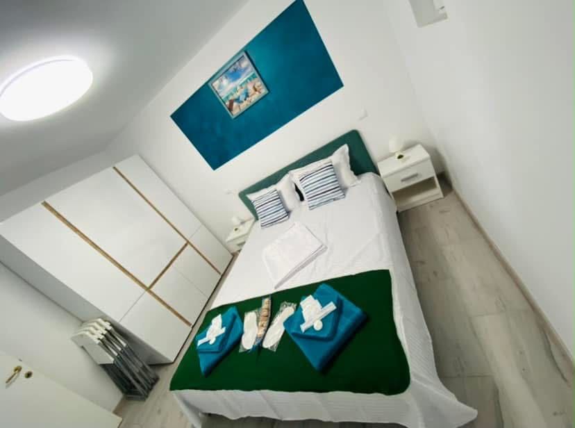 Apartament 2 camere Saturn