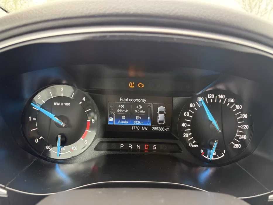 Ford Mondeo MK5  2015