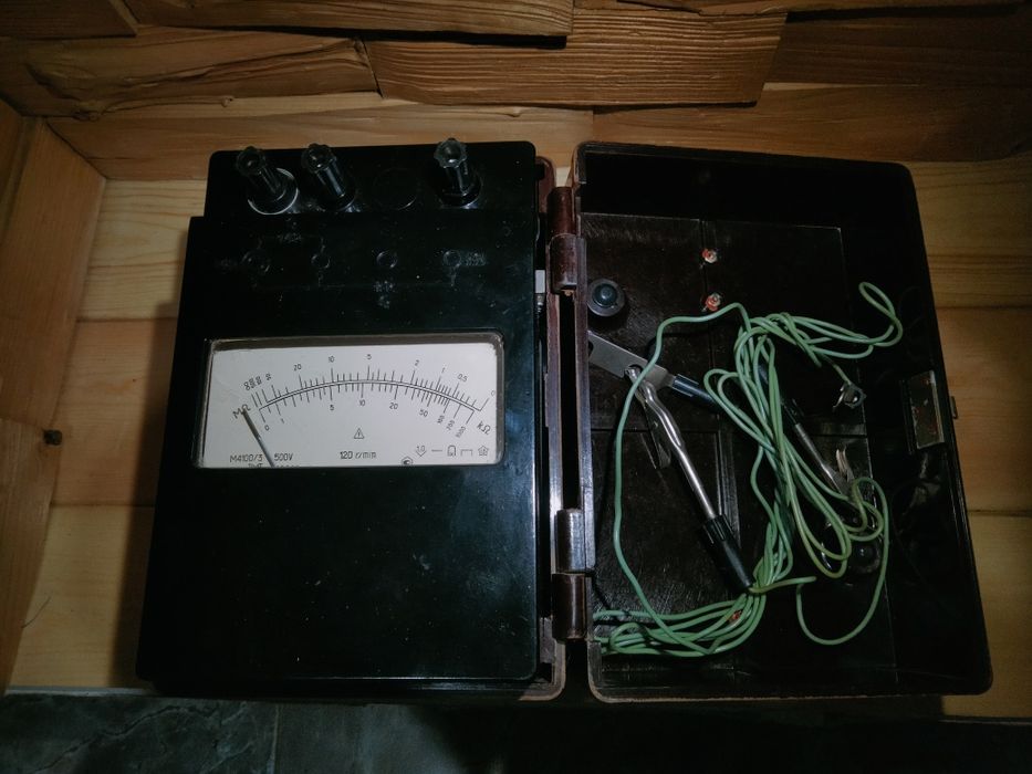 Мегаомметр совсем новый