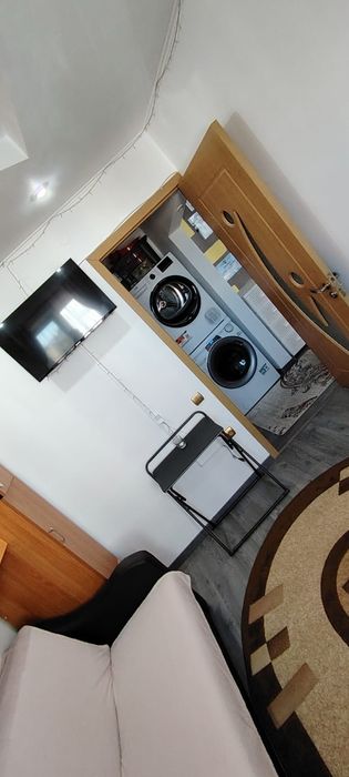 Apartament 2 camere,zarnesti blocuri