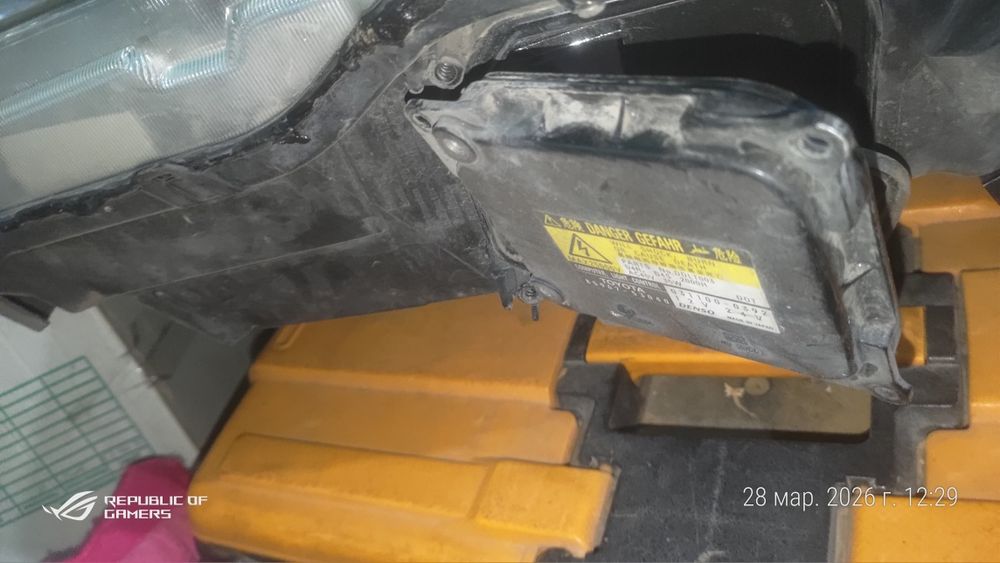 Фары ленд крузер 200