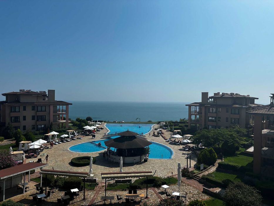 Продава се Тристаен апартамент в с. Топола, Област Добрич - 102 кв.м за 883 €/кв.м - Снимка #7