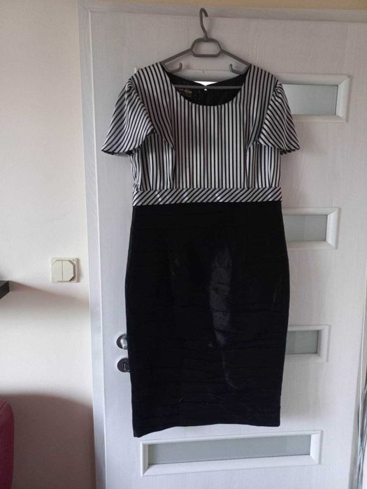 Българска дамска сатенена рокля на бутик Шик XL