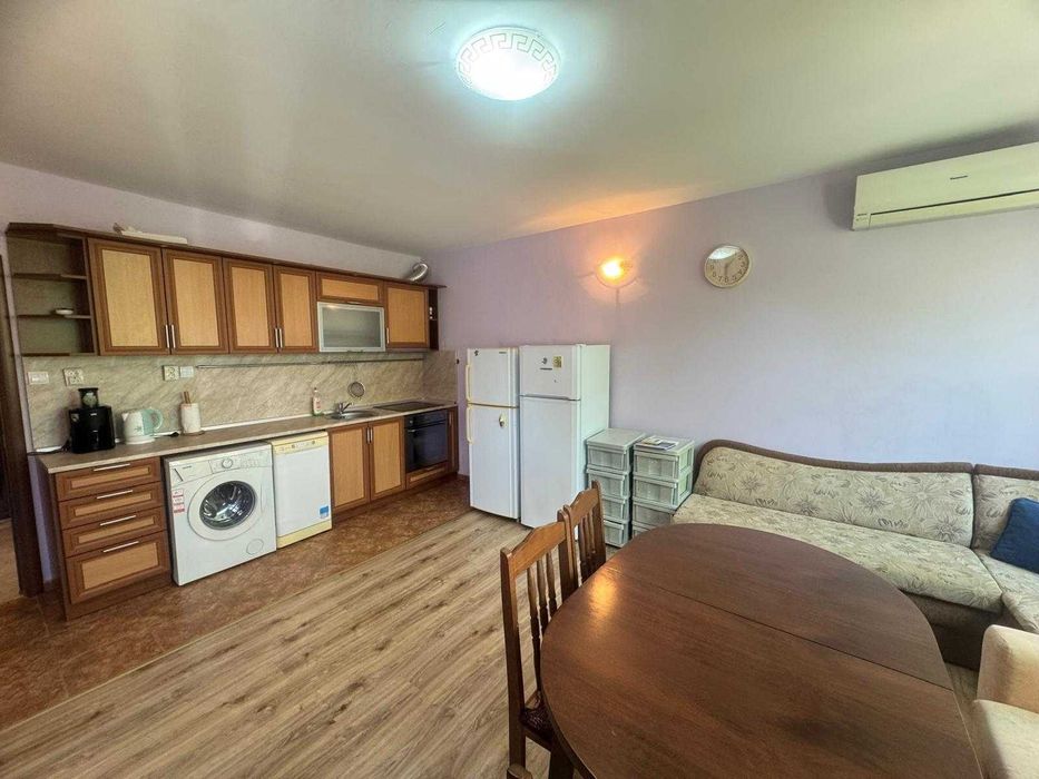 Продава се Четиристаен апартамент в Несебър - 115 кв.м за 1218 €/кв.м - Снимка #2