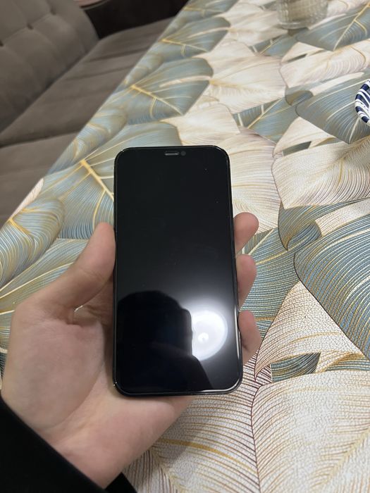 продаю iPhone 12 Pro