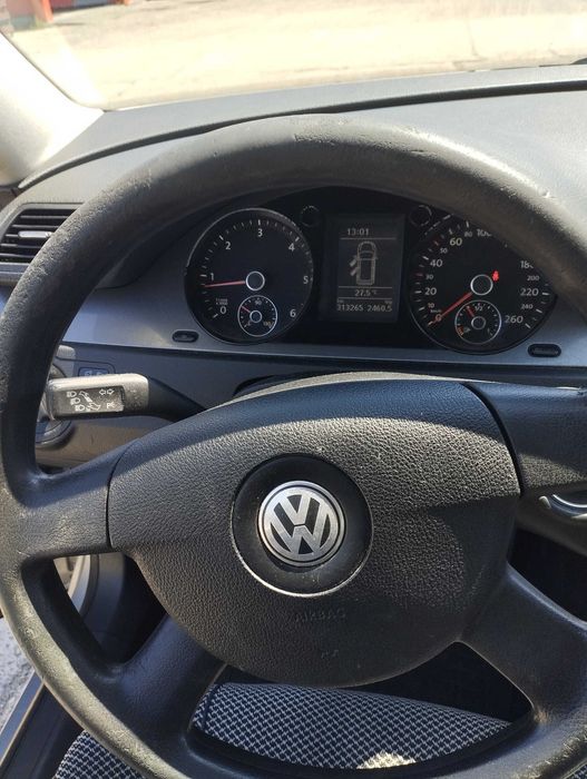 VOLKSWAGEN Passat 2010 — imagine 4