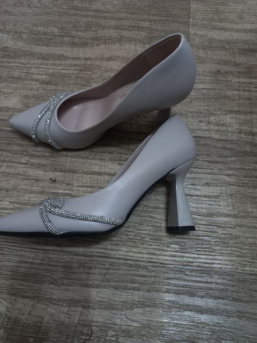 продам  туфли в отличном