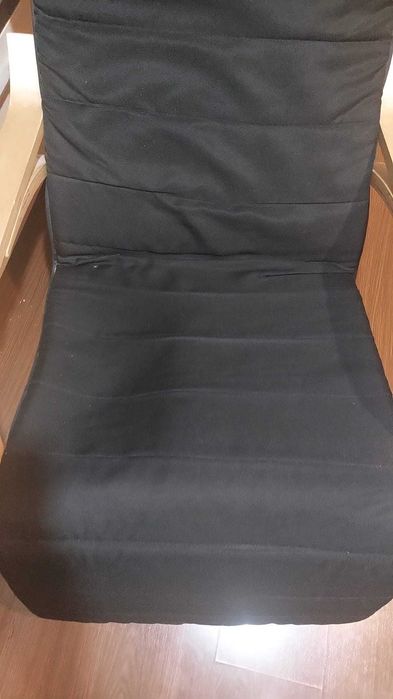 Fotoliu balansoar lemn prevazut cu husa textila, defect minor
