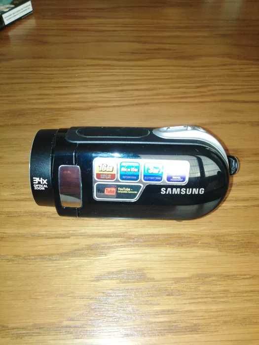 Видеокамера Samsung VP-MX25E