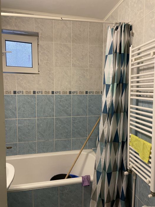 Inchiriez apartament 2 camere