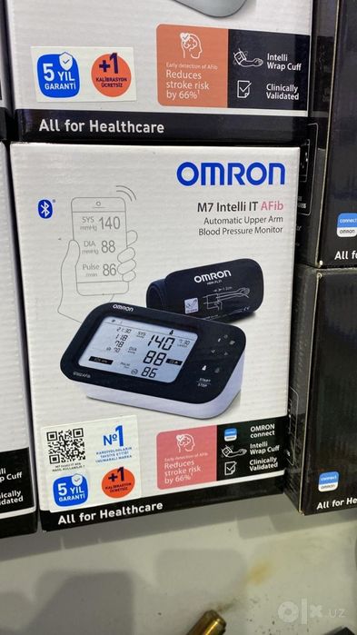 OMRON M6 Comfort Afib, M7 Тонометры