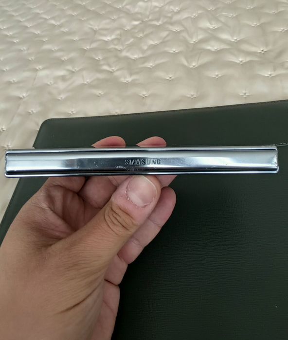 Samsung Galaxy Z Fold 4 256GB / 12GB RAM | Dual Sim