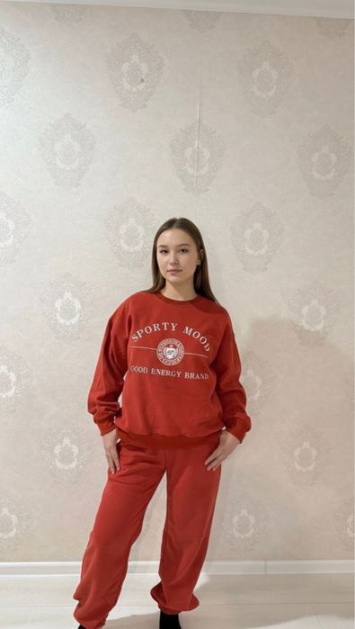 Продам женскую одежду